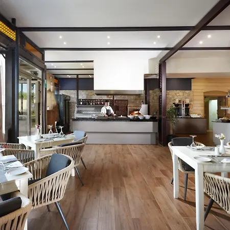 Resort Giannoulis - Santa Marina Agia Marina