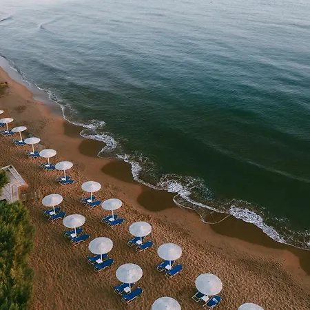 Giannoulis - Santa Marina Agia Marina